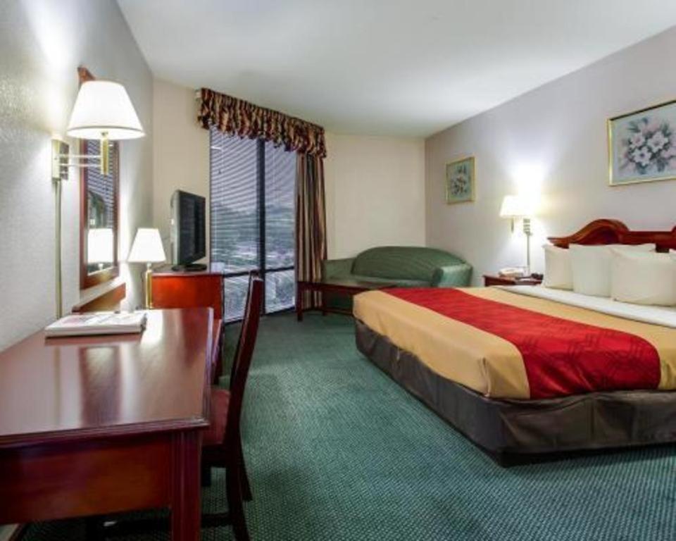 Econo Lodge South Гарнер Экстерьер фото
